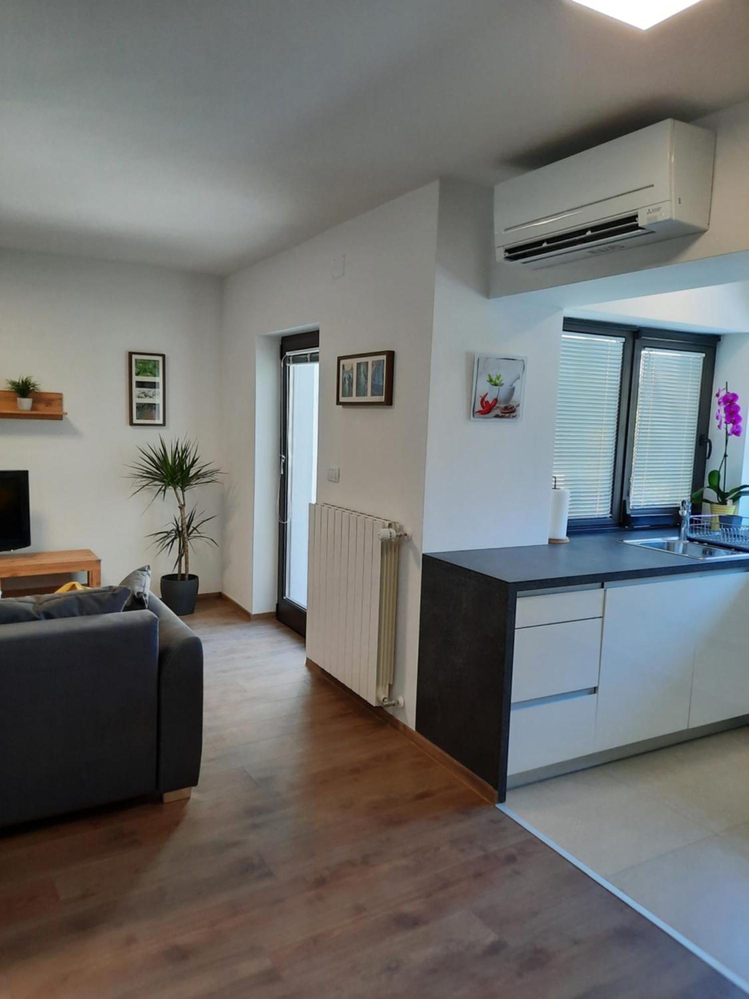 Hisa Spuntar Apartamento Bovec Quarto foto